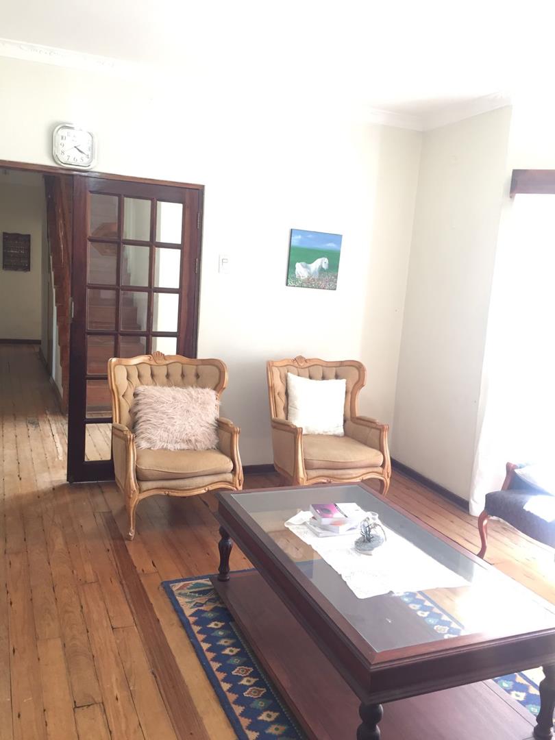 To Let 1 Bedroom Property for Rent in Rondebosch Western Cape